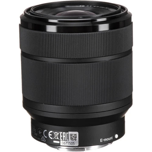 Sony a7 IV Mirrorless Camera with 28-70mm Lens